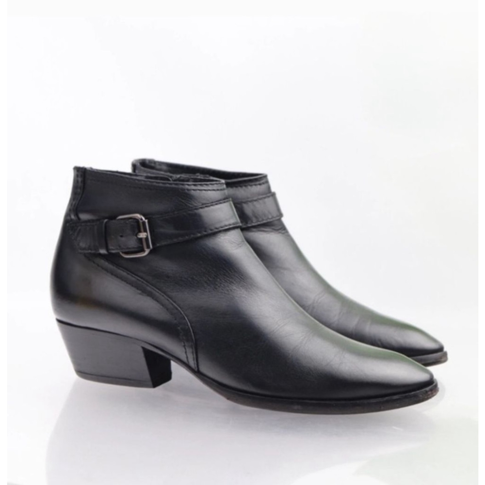 AQUATALIA Fanny Black Leather Ankle Boots Size 11